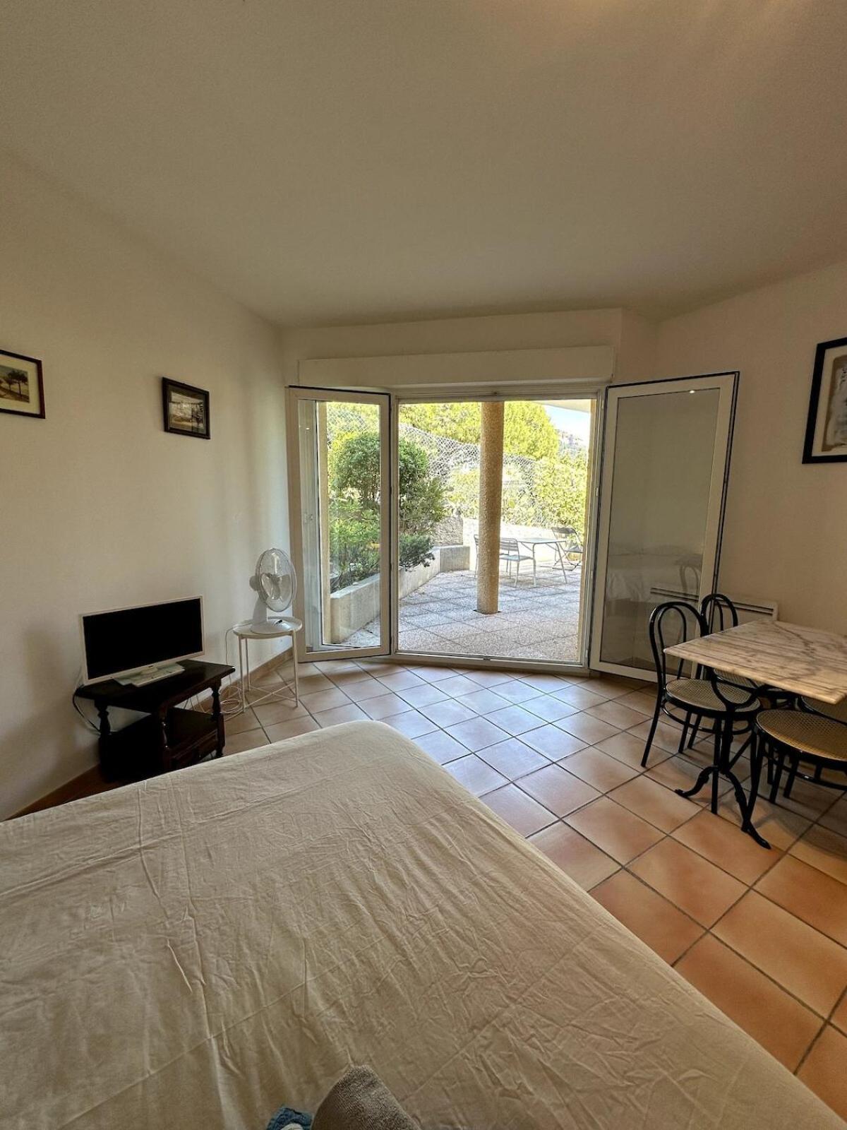Appartamento Le Cap Cassis Esterno foto